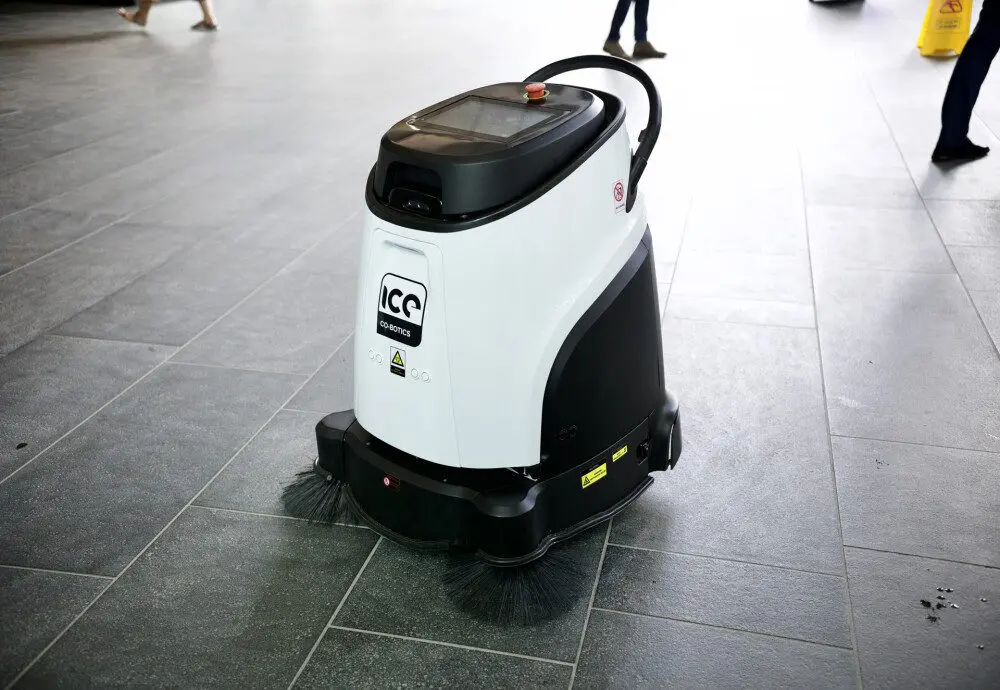 How facilities management strategy is evolving across the U.S. 4 Cobotics in FM